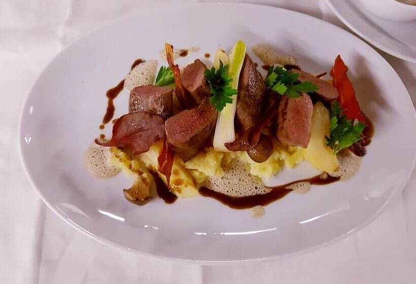 膳宿费 Muller´s Land