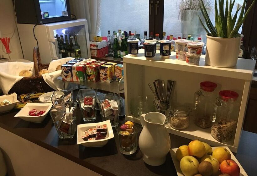 بنسيون Und Restaurant  Gasthaus Zur Pfalz