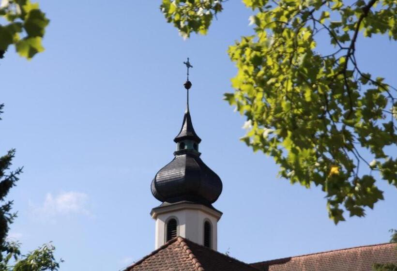 住所  Kloster Maria Hilf