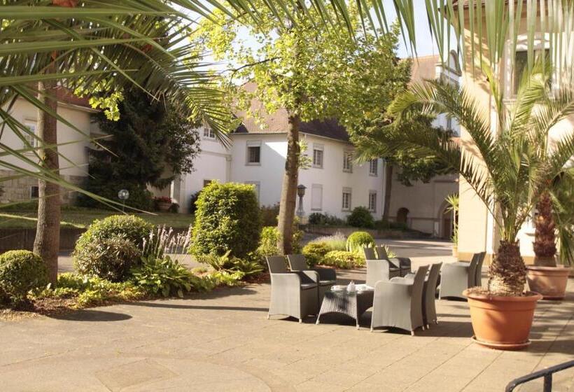 住所  Kloster Maria Hilf