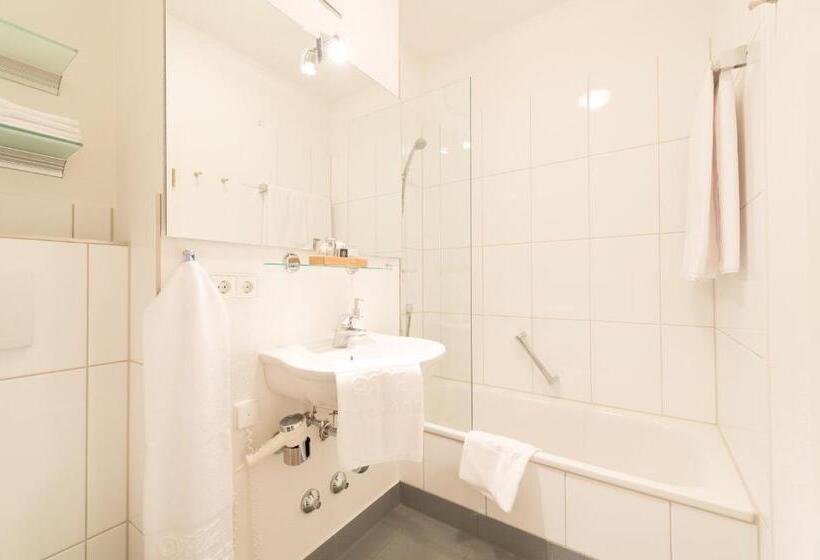 Villa Seeschau   Adults Only