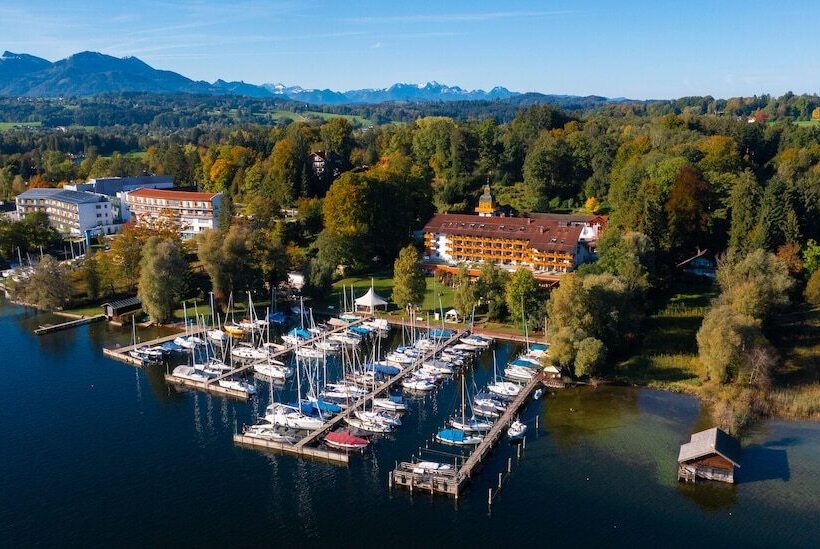 Yachthotel Chiemsee Gmbh