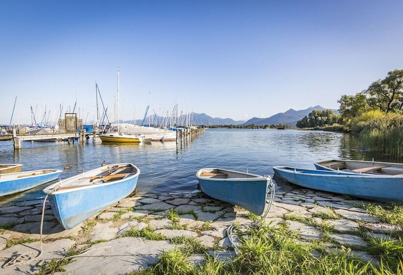 Yachthotel Chiemsee Gmbh