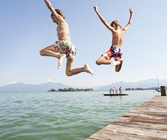 Yachthotel Chiemsee Gmbh