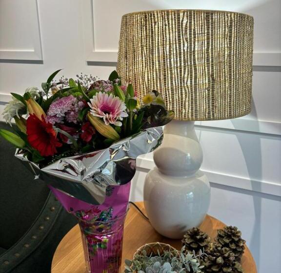 Apartamentos Turísticos La Plaza