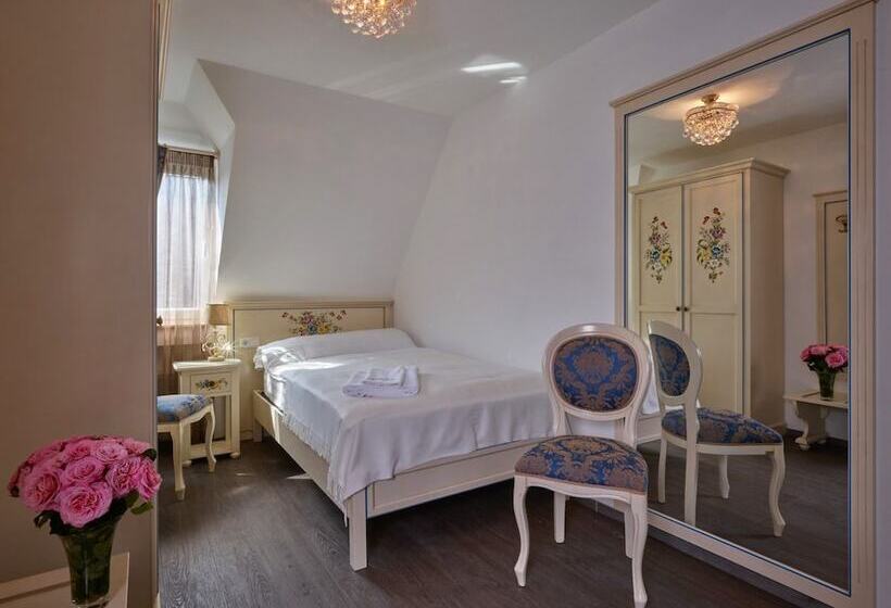 Apartment Hotel Am Rathaus