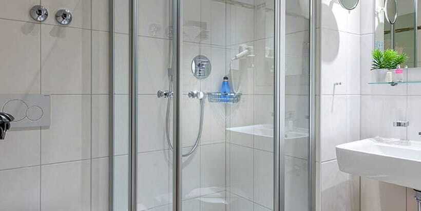 住宿加早餐  Gästehaus Enzianhof Hotel Garni