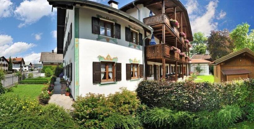 住宿加早餐  Gästehaus Enzianhof Hotel Garni