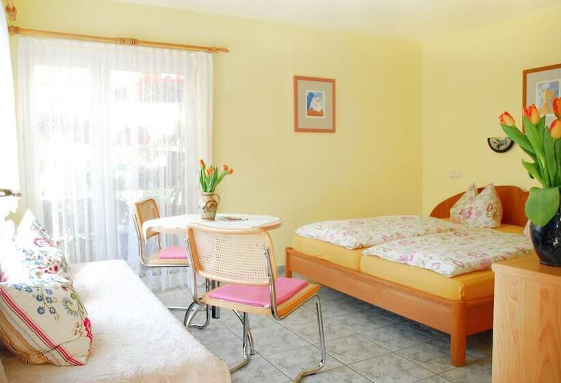 Bed and Breakfast Pension Alter Zausel