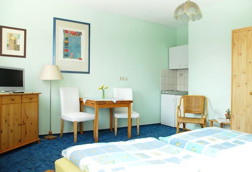 Bed and Breakfast Pension Alter Zausel