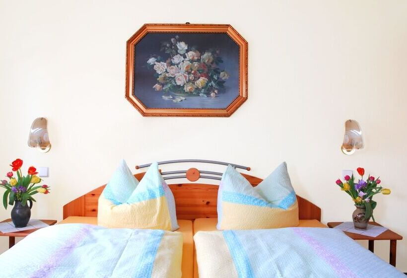 Bed and Breakfast Pension Alter Zausel