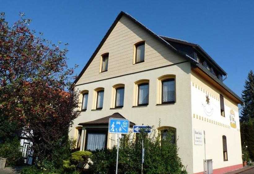 مبيت وإفطار Pension Haus Beck