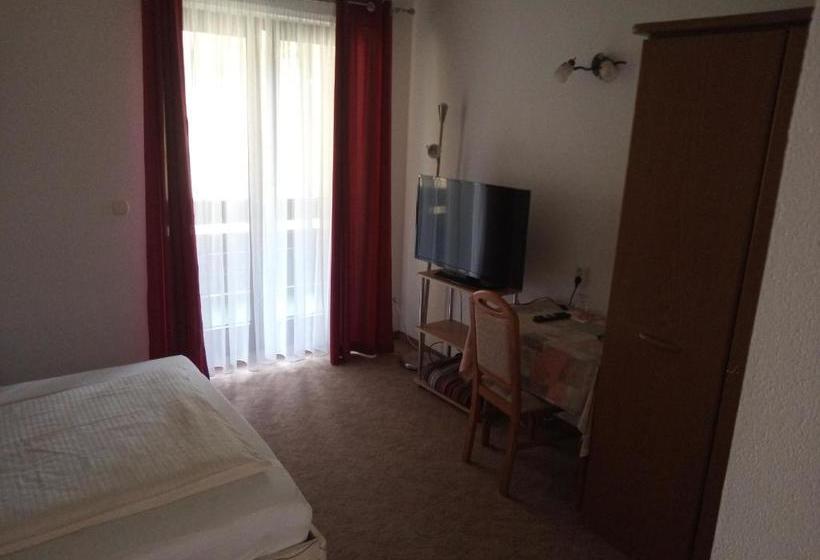 住宿加早餐 Pension Haus Inge