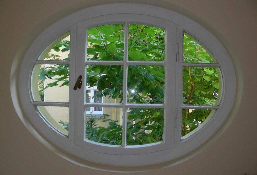 مبيت وإفطار Pension Villa Gisela