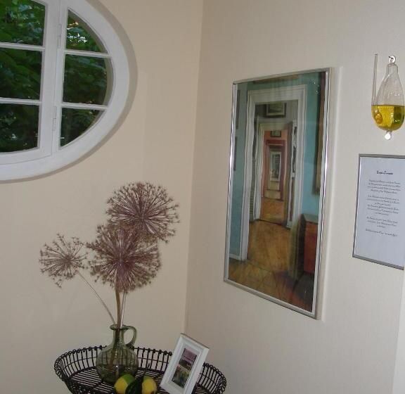 مبيت وإفطار Pension Villa Gisela