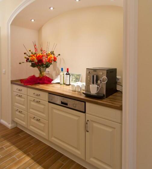 住宿加早餐  Pension Weindl