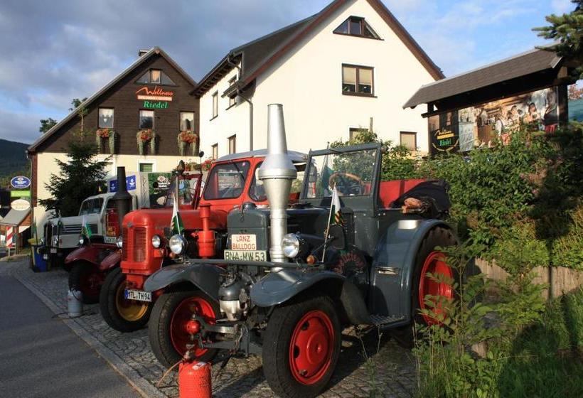 Bed and Breakfast Wellness Hotel Pension & Gaststätte Riedel