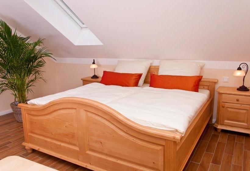 住宿加早餐  Pension Weindl