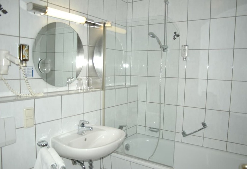 בית מלון כפרי Zum Bären