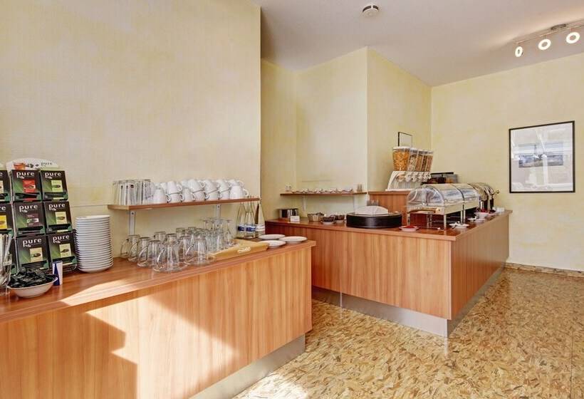 Airport Hotel Stetten