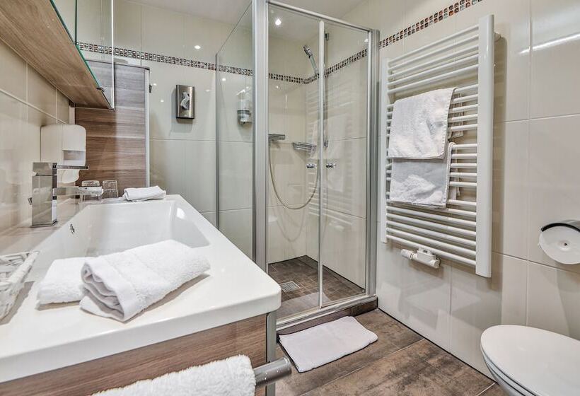 Alpenhotel Fischer 4 Sterne   Adults Only