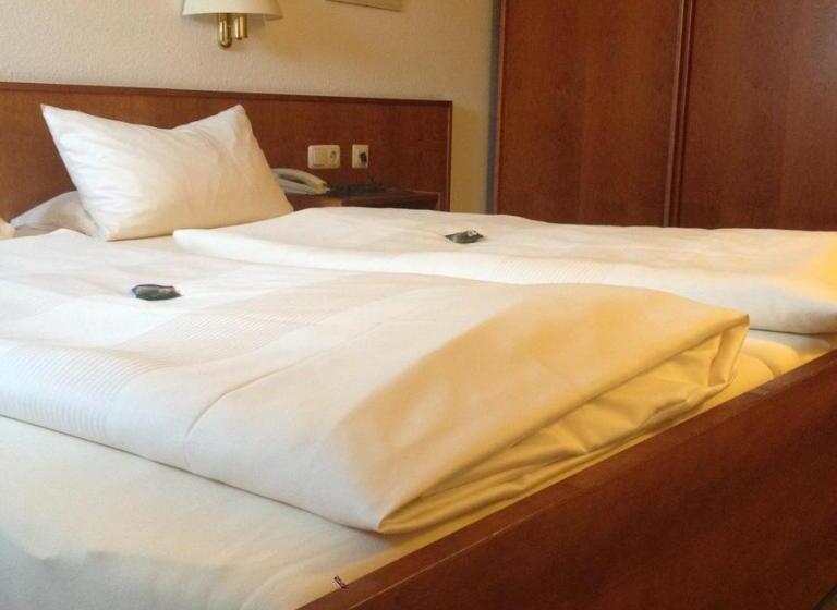 בית מלון כפרי Am Bergl