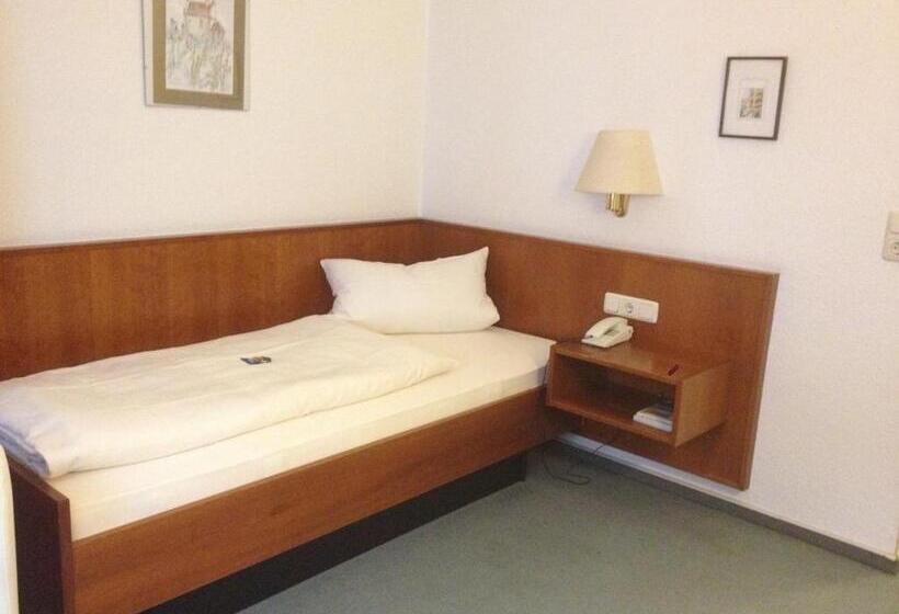 בית מלון כפרי Am Bergl