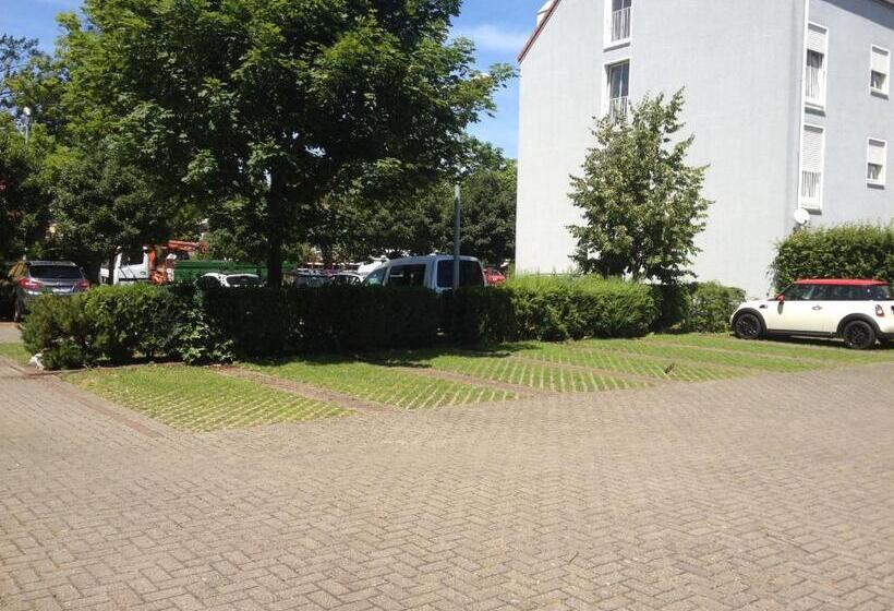 בית מלון כפרי Am Bergl