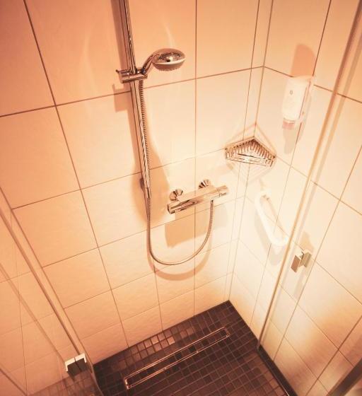 فندق Am Vogelsanger Weg