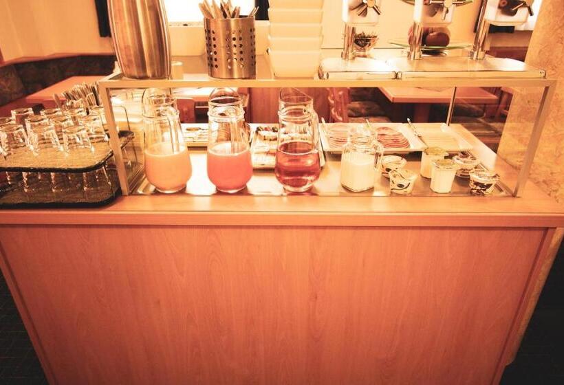 فندق Am Vogelsanger Weg