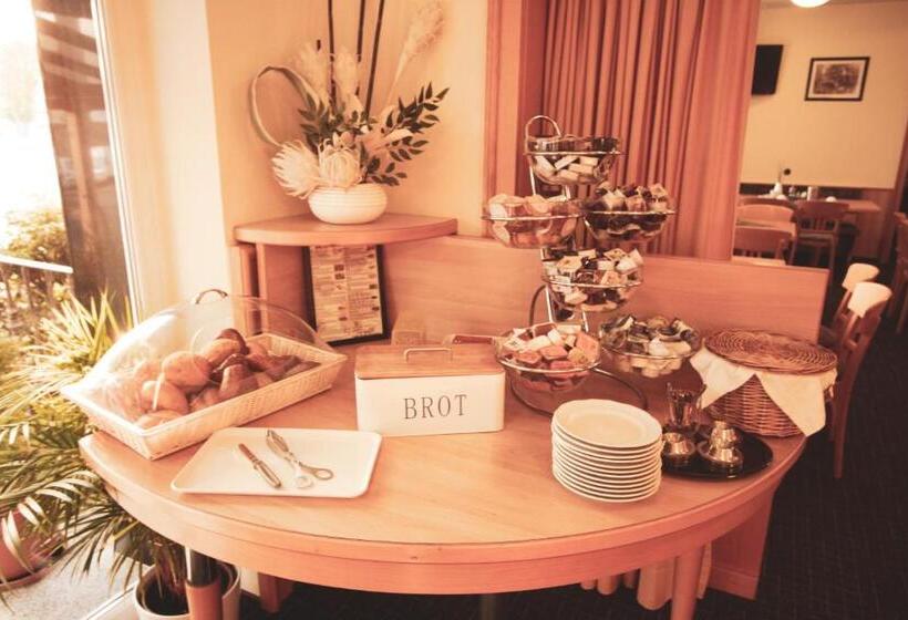 فندق Am Vogelsanger Weg