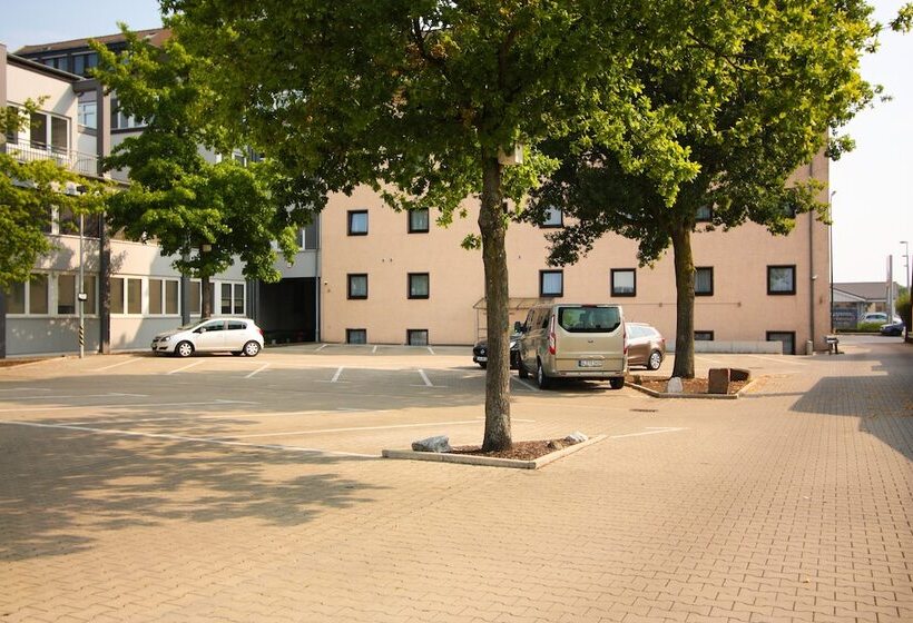 فندق Am Vogelsanger Weg