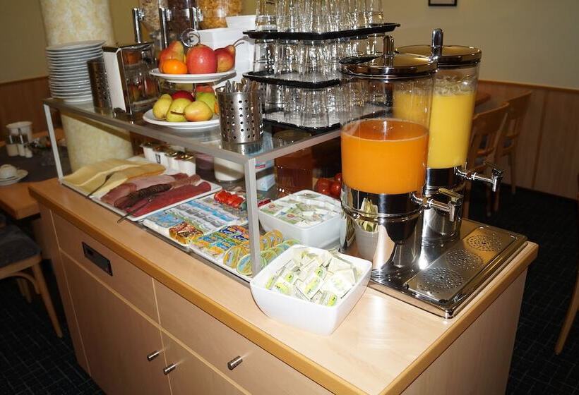 فندق Am Vogelsanger Weg