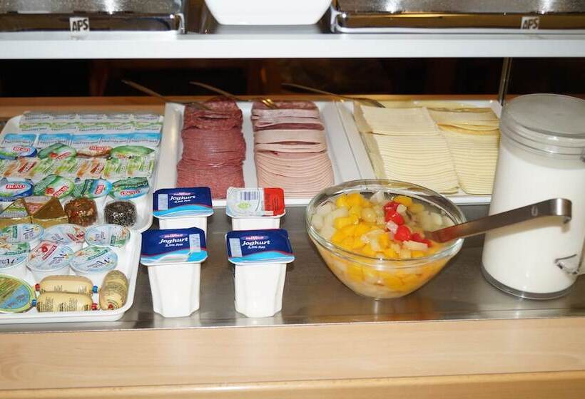 فندق Am Vogelsanger Weg