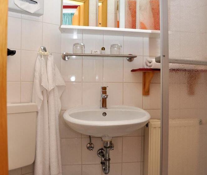 فندق An Der Kapelle