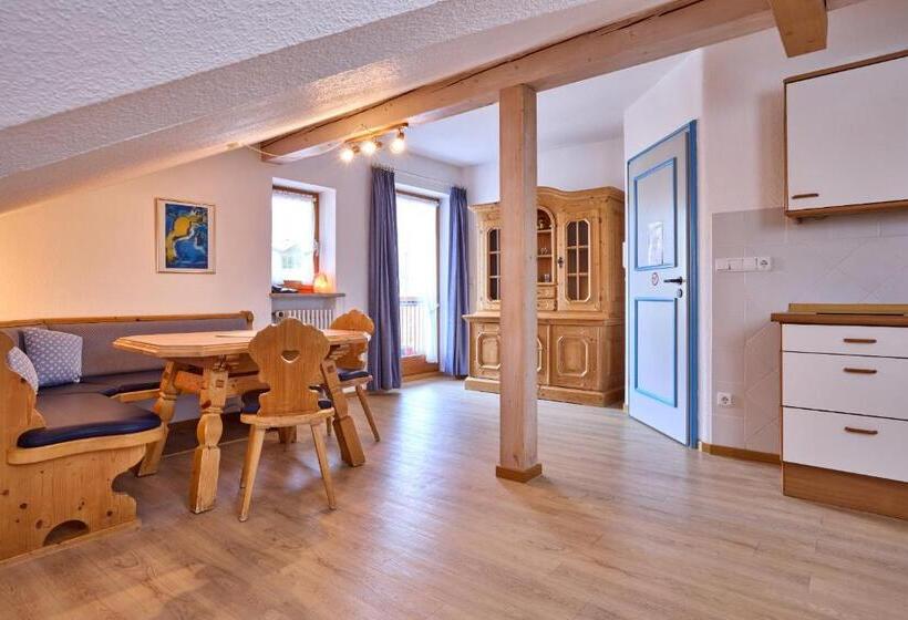 בית מלון כפרי Antonia