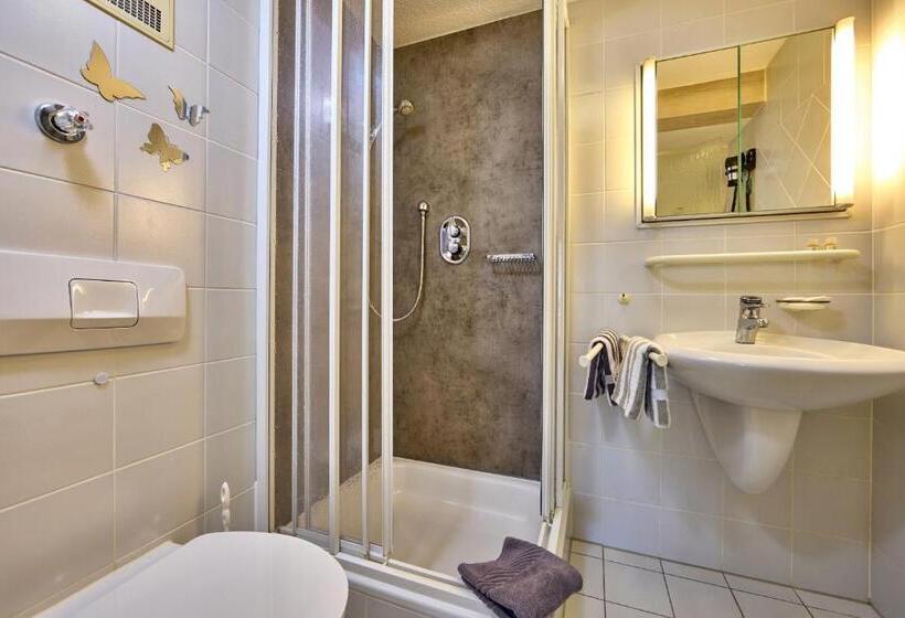 בית מלון כפרי Antonia