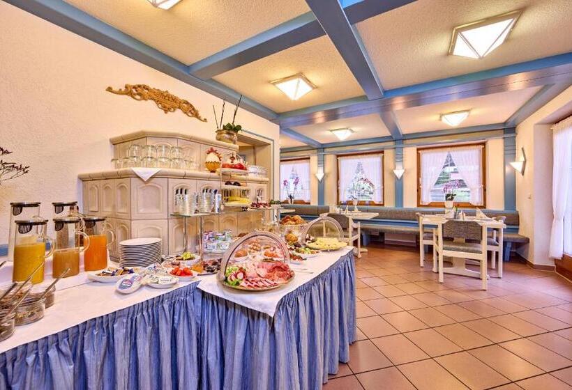 בית מלון כפרי Antonia