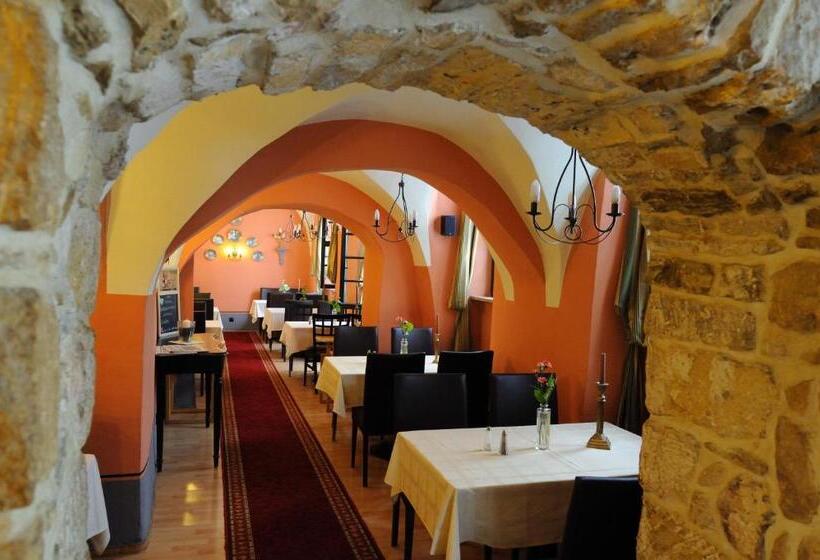 ホテル Braugasthaus