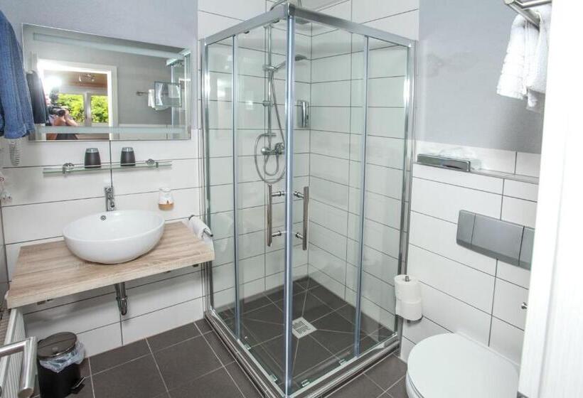 فندق Brunnenbach