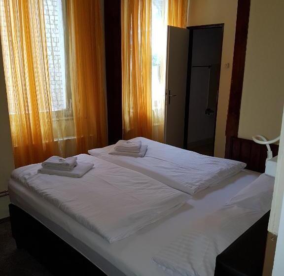 호텔 Café Burg Stahleck