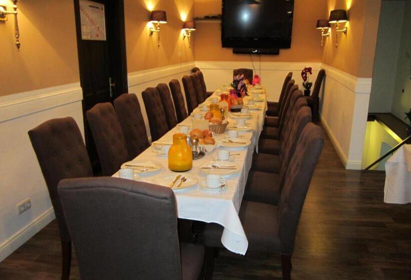 호텔 Café Burg Stahleck