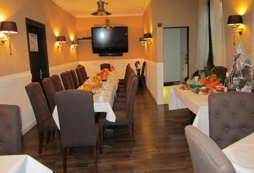 호텔 Café Burg Stahleck