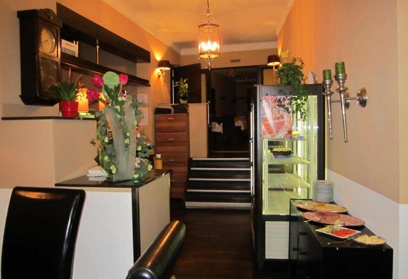 호텔 Café Burg Stahleck