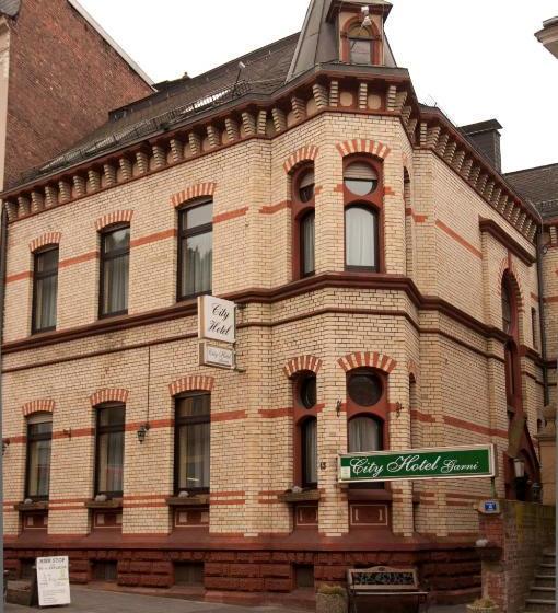 Отель City  Garni