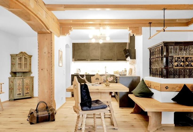 Отель Der Lederer Hof Boutique Apartments