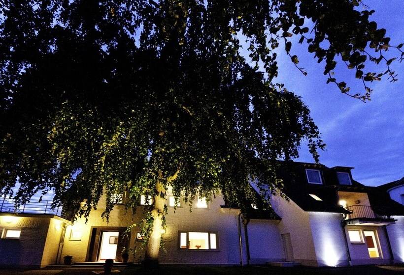 בית מלון כפרי Destination 21