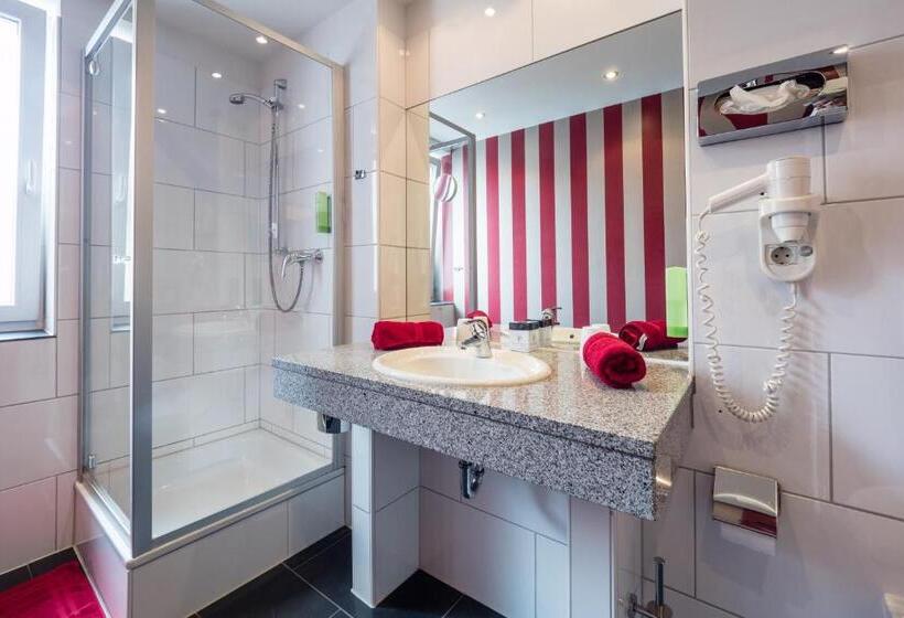 فندق Deutsches Haus