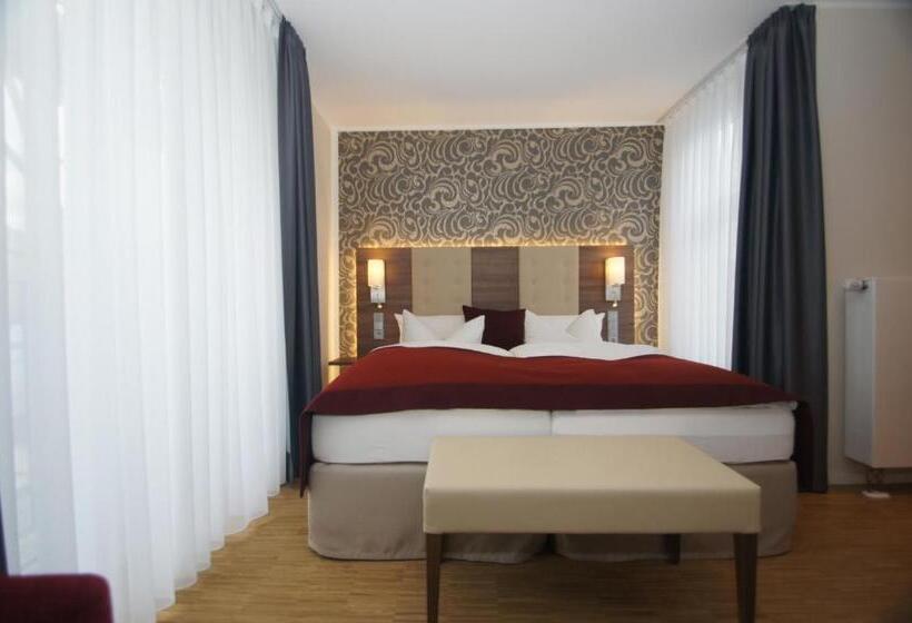 فندق Deutsches Haus