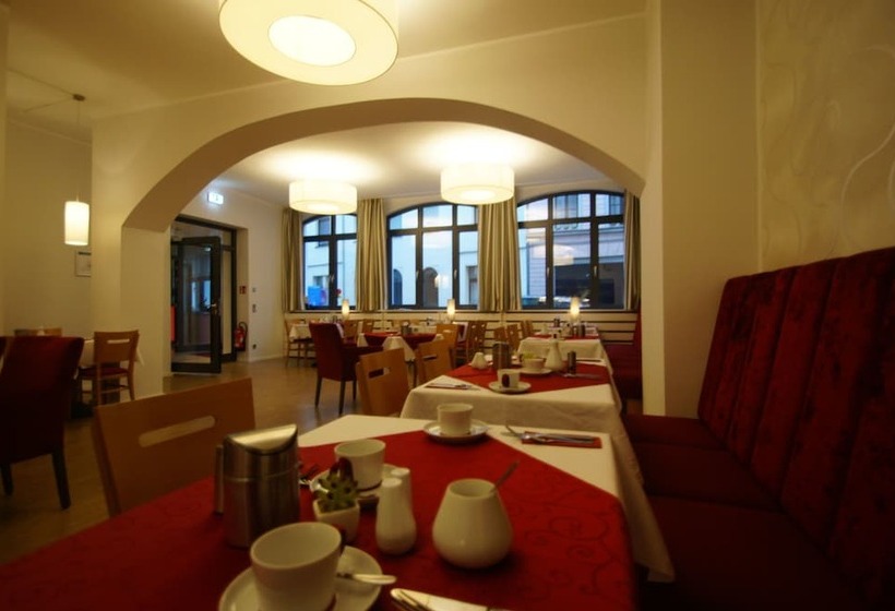 فندق Deutsches Haus